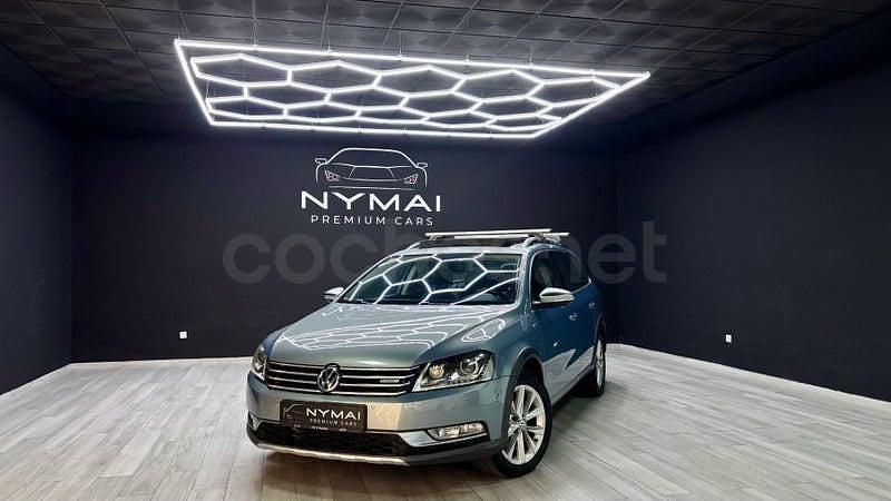 Usado VW Passat Highline 170 CV (125 kW) 2012 Azul Familiar