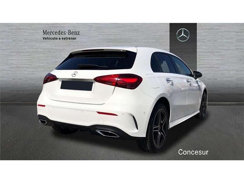 Nuevo Mercedes A200 150 CV (110 kW) 2025 Blanco Berlina