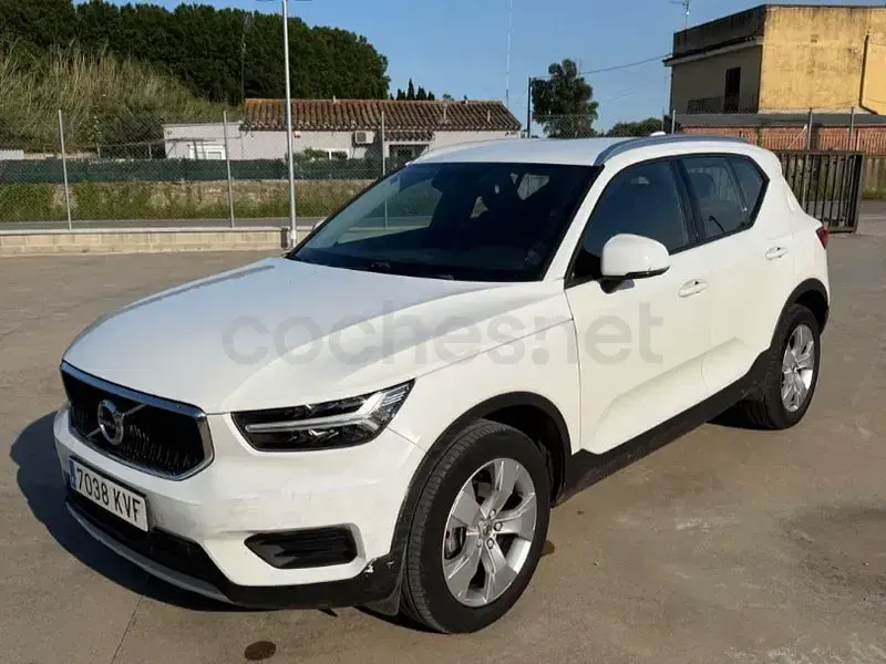 Usado Volvo XC40 150 CV (110 kW) 2019 Blanco SUV