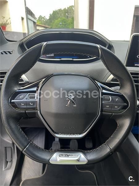 Usado Peugeot 3008 GT 130 CV (95 kW) 2021 Gris / plata SUV