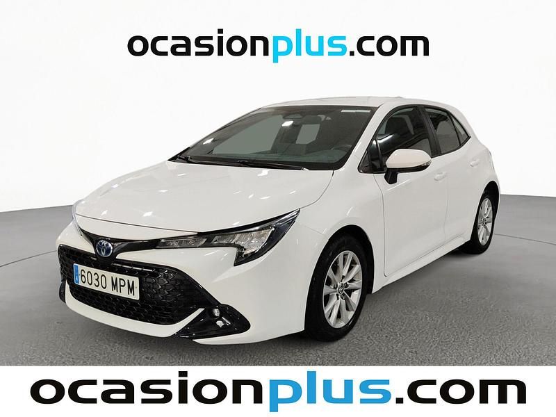 Blanco Usado 2024 Toyota Corolla Active Berlina | 22.800 € (Buen precio) - Imagen 1/4