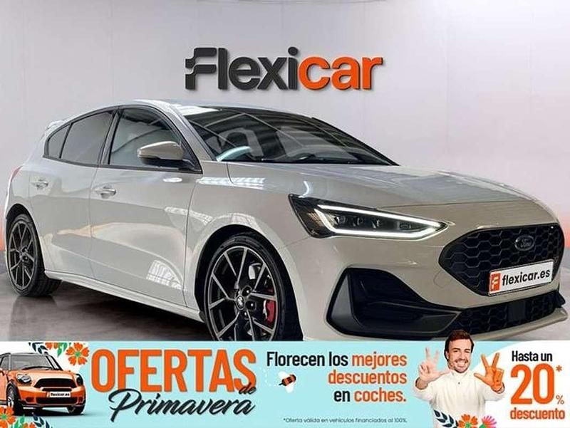 Usado Ford Focus ST 280 CV (205 kW) 2025 Blanco Utilitario