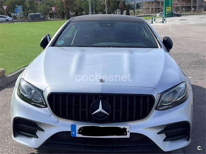 Usado Mercedes E220 194 CV (142 kW) 2019 Gris / plata Coupe