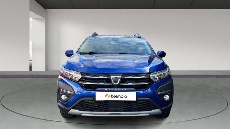 Usado Dacia Sandero Essentiel 91 CV (66 kW) 2021 Azul Utilitario
