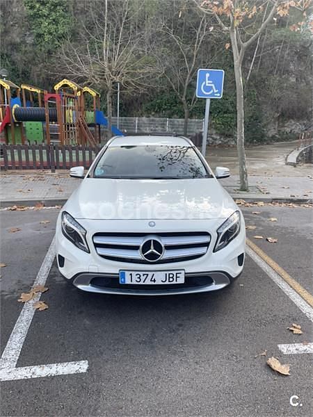 Usado Mercedes GLA200 Urban 136 CV (100 kW) 2014 Blanco SUV