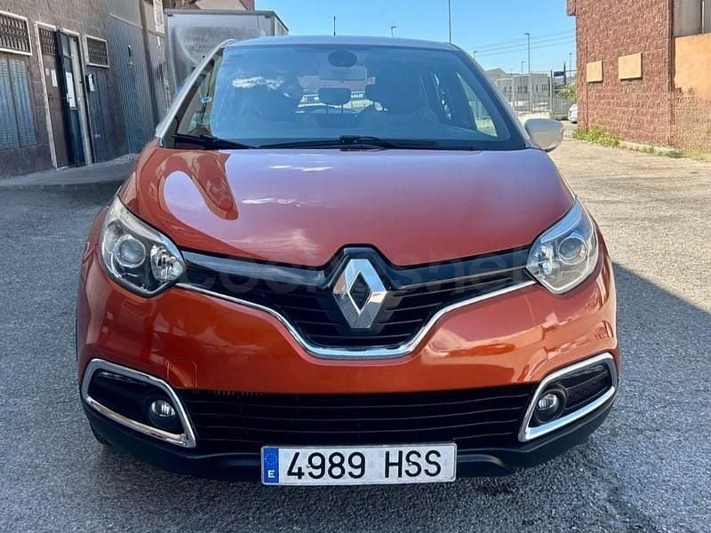 Usado Renault Captur Zen 120 CV (88 kW) 2013 Naranja SUV