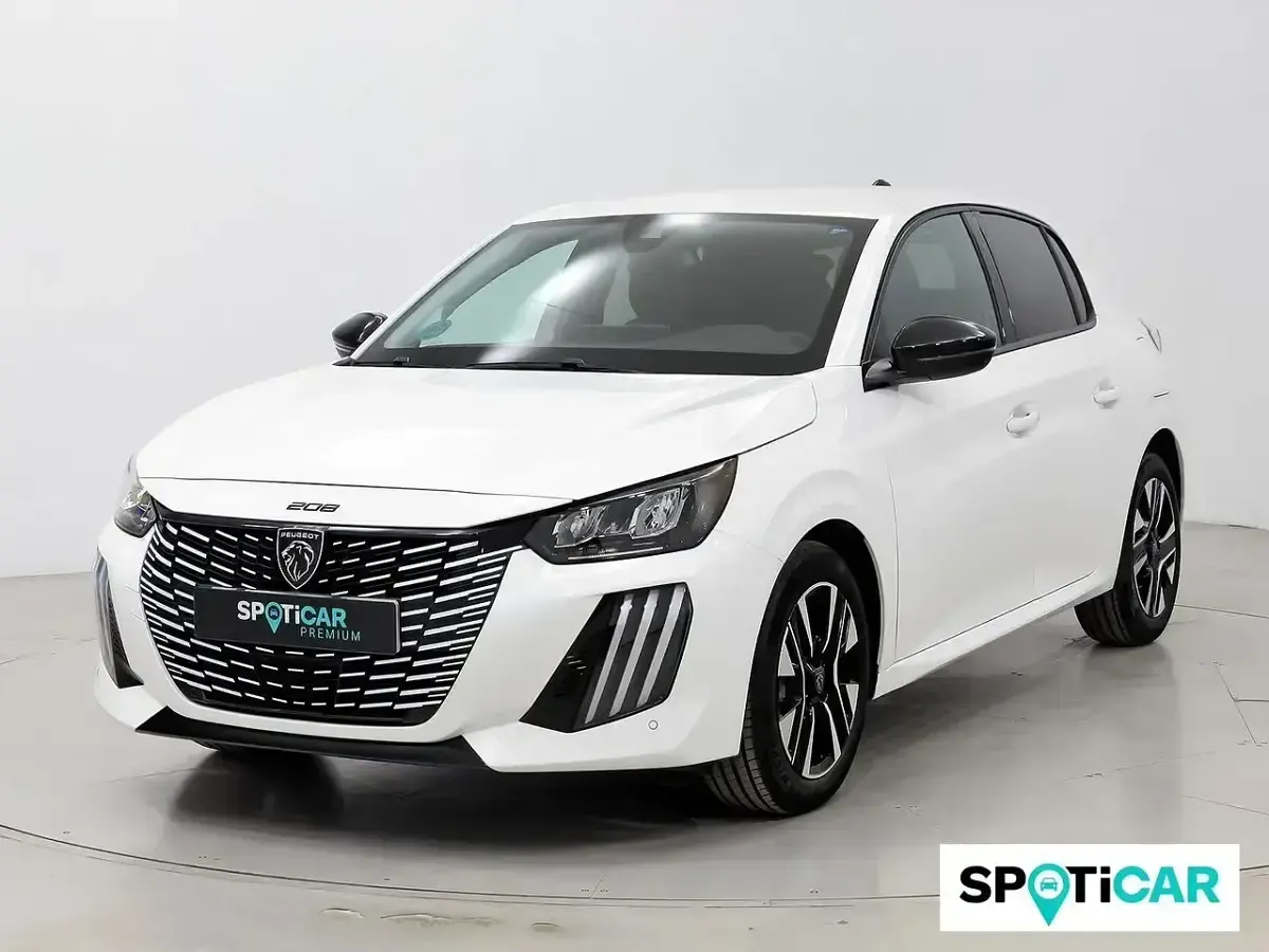 Usado Peugeot 208 Allure 101 CV (74 kW) 2024 Blanco Utilitario
