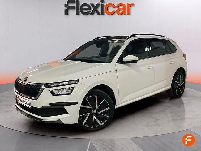 Usado Skoda Kamiq Sport 110 CV (80 kW) 2021 Blanco SUV