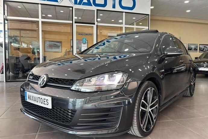 Usado VW Golf VII GTD 184 CV (135 kW) 2016 Gris / plata Utilitario