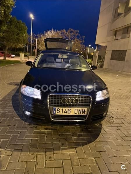 Negro Usado 2005 Audi A3 Ambiente Berlina | 3300 € (Buen precio) - Imagen 1/4
