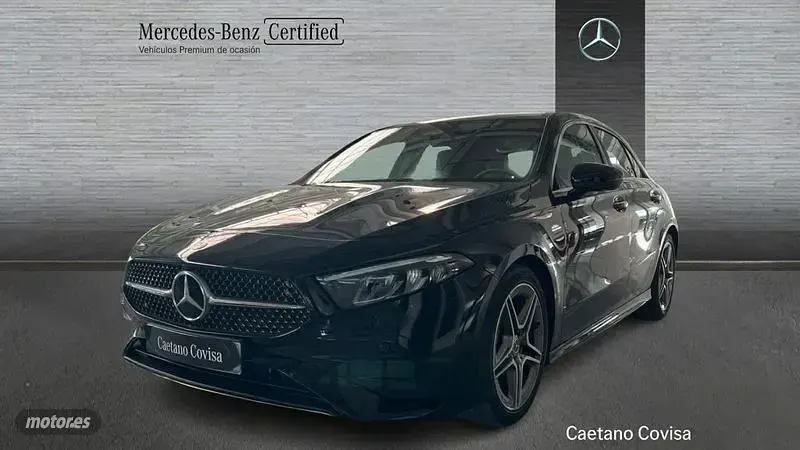 Usado Mercedes A180 136 CV (100 kW) 2024 Negro