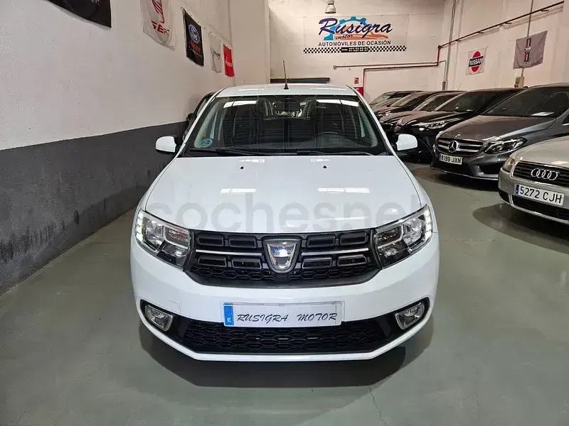 Usado Dacia Sandero Comfort 95 CV (69 kW) 2019 Blanco Berlina
