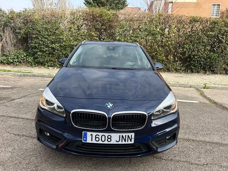 Usado BMW 225 Active Tourer iPerformance 224 CV (164 kW) 2016 Azul Monovolumen