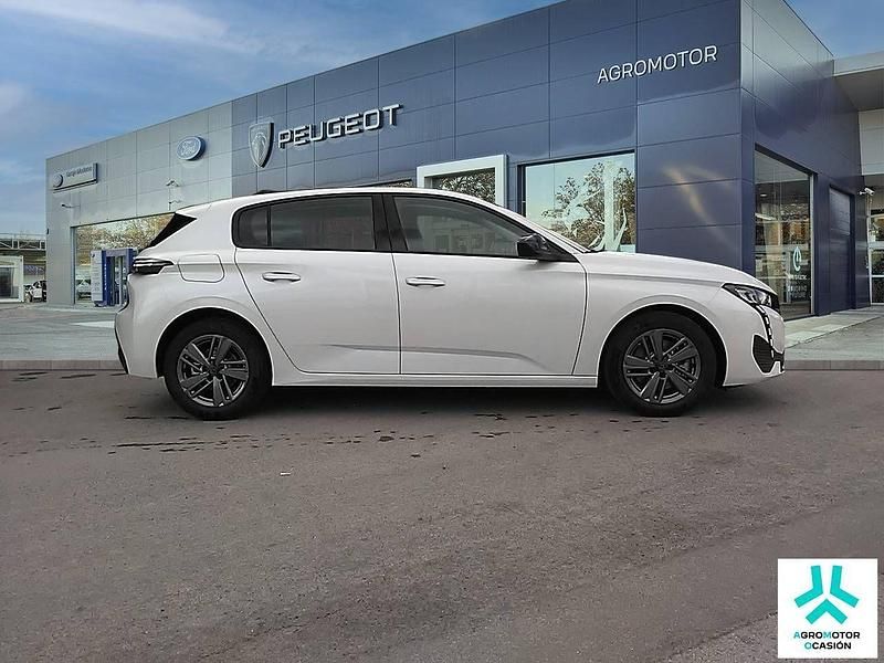 Usado Peugeot 308 Active 110 CV (80 kW) 2022 Blanco Berlina