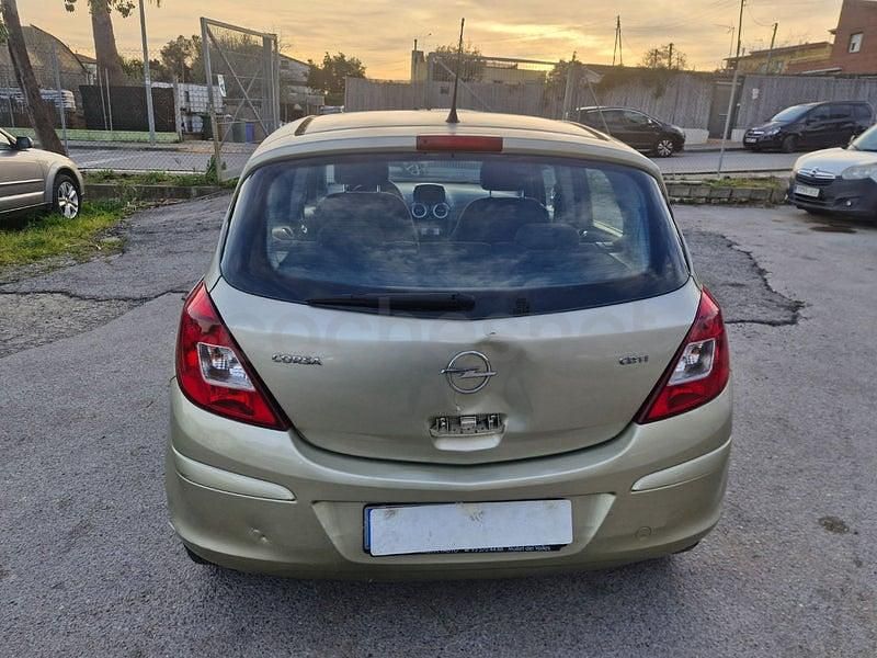 Usado Opel Corsa Cosmo 75 CV (55 kW) 2007 Beige Utilitario
