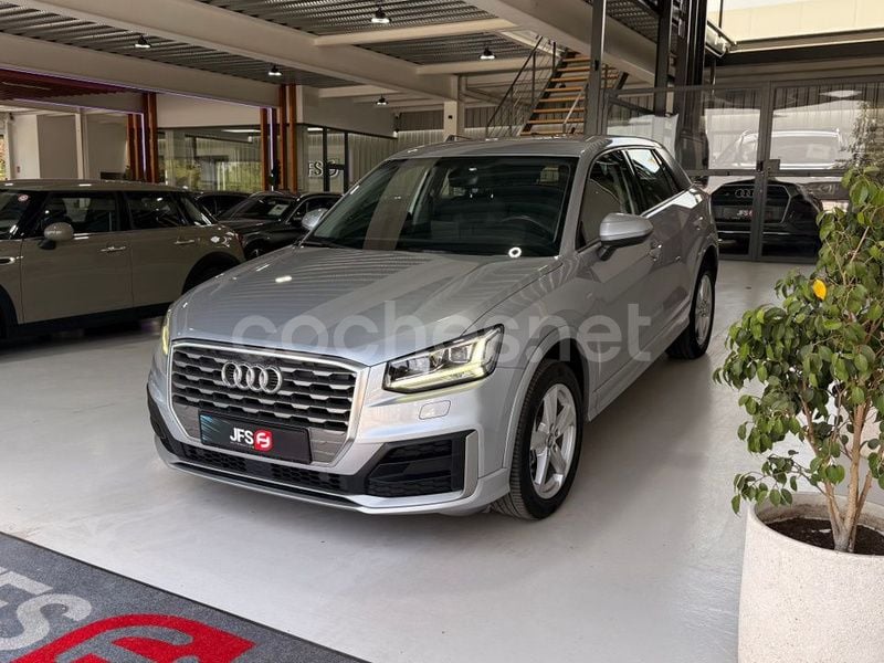 Usado Audi Q2 Sport 116 CV (85 kW) 2020 Gris / plata SUV