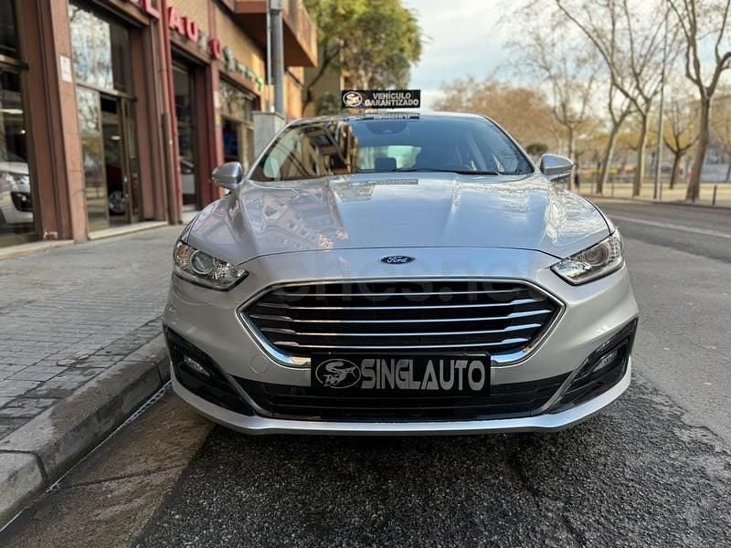 Usado Ford Mondeo Trend 150 CV (110 kW) 2020 Gris / plata Berlina