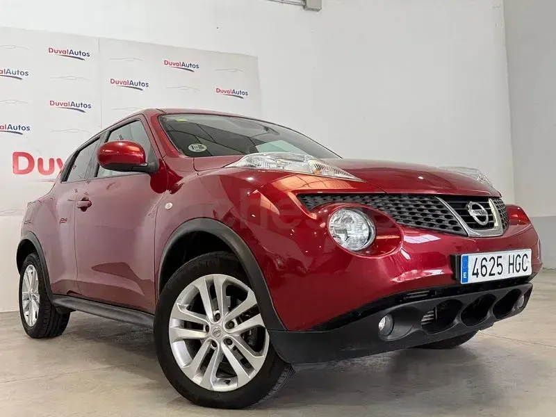 Usado Nissan Juke Premium Edition 110 CV (80 kW) 2011 Granate SUV
