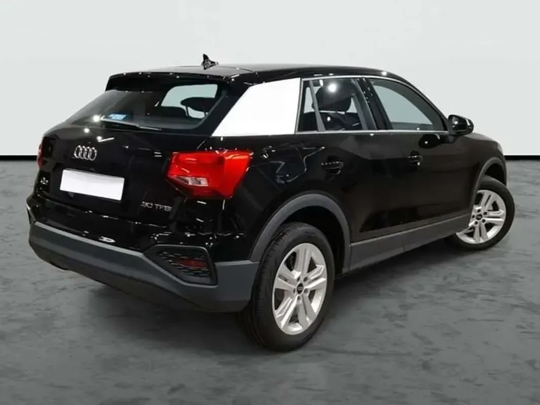 Usado Audi Q2 116 CV (85 kW) 2026 Negro SUV