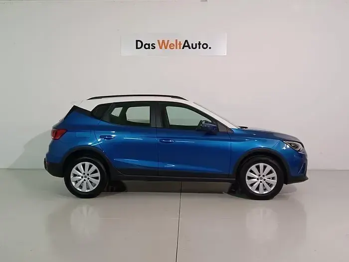 Usado Seat Arona Style 110 CV (80 kW) 2024 Azul SUV