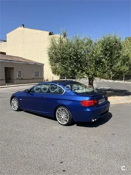 Usado BMW 330 231 CV (169 kW) 2007 Azul Coupe