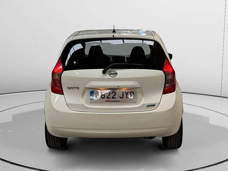 Usado Nissan Note 90 CV (66 kW) 2015 Blanco Utilitario