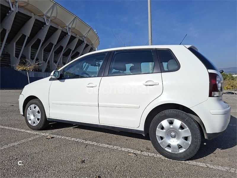 Usado VW Polo United 60 CV (44 kW) 2008 Blanco Berlina