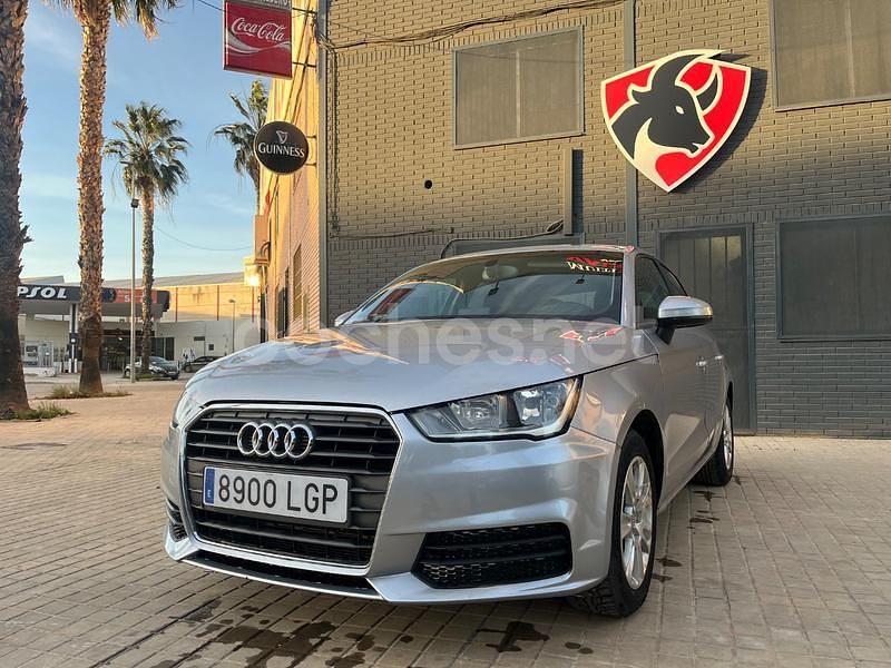 Gris / plata Usado 2016 Audi A1 Sportback Utilitario | 10.900 € (Precio justo) - Imagen 1/4