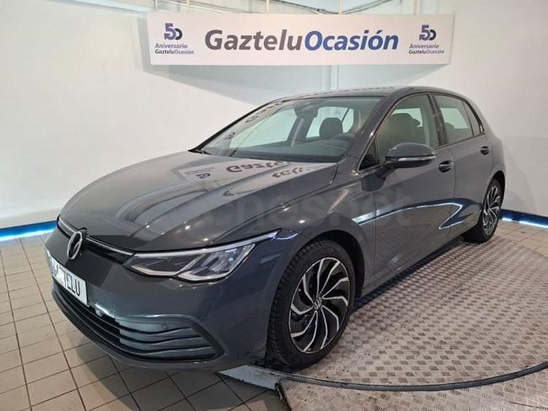 Usado VW Golf VII Life 150 CV (110 kW) 2021 Gris / plata Utilitario