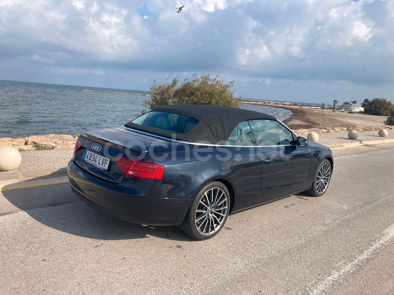 Usado Audi A5 Cabriolet 177 CV (130 kW) 2014 Azul Descapotable