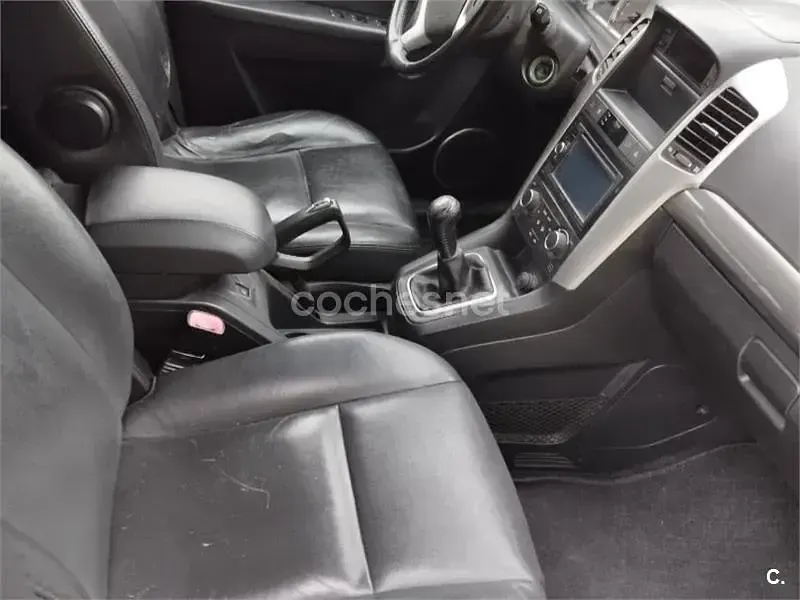 Usado Chevrolet Captiva 150 CV (110 kW) 2008 Gris / plata SUV