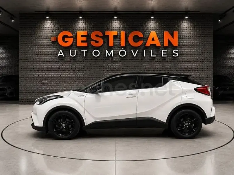 Usado Toyota C-HR Advance 122 CV (89 kW) 2018 Blanco SUV