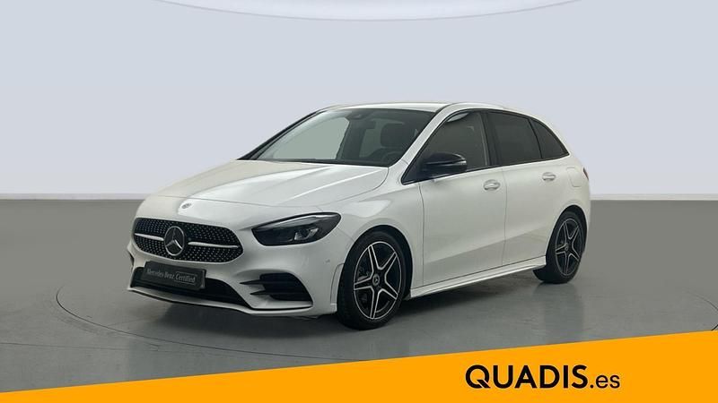 Blanco Usado 2023 Mercedes B200 Monovolumen | 32.900 € (Un poco caro) - Imagen 1/4