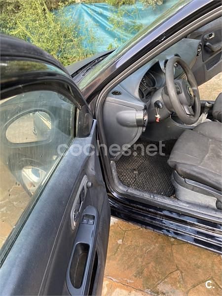 Usado Seat Ibiza Sport 100 HP (73 kW) 2005 Preto Citadino