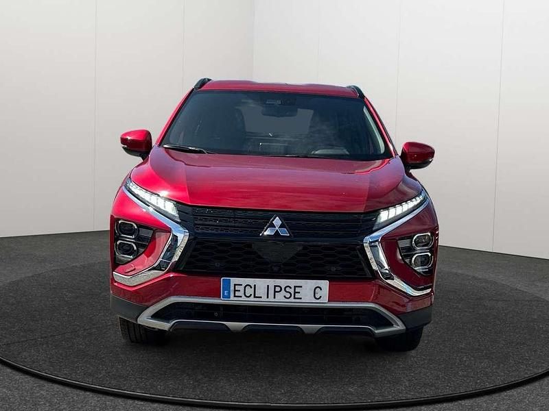 Usado Mitsubishi Eclipse Cross 188 CV (138 kW) 2024 Rojo SUV