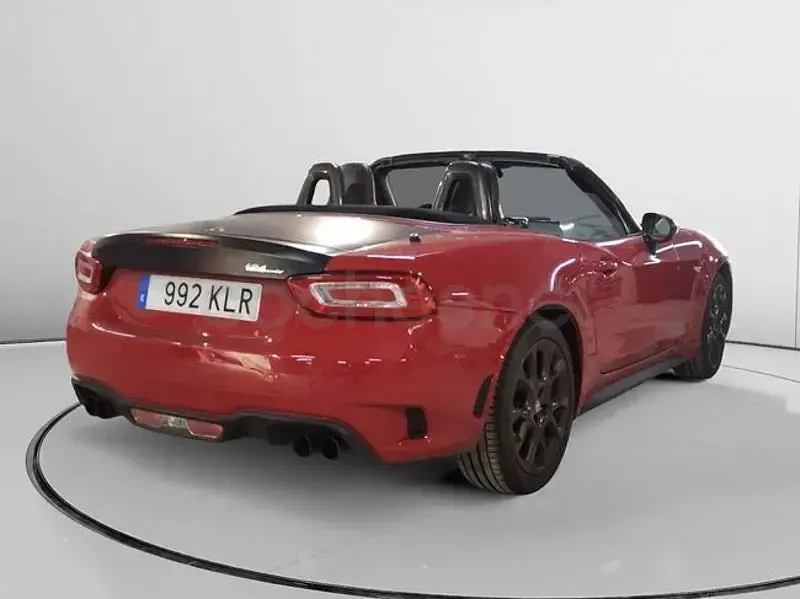 Usado Abarth 124 Spider 170 CV (125 kW) 2018 Rojo Descapotable