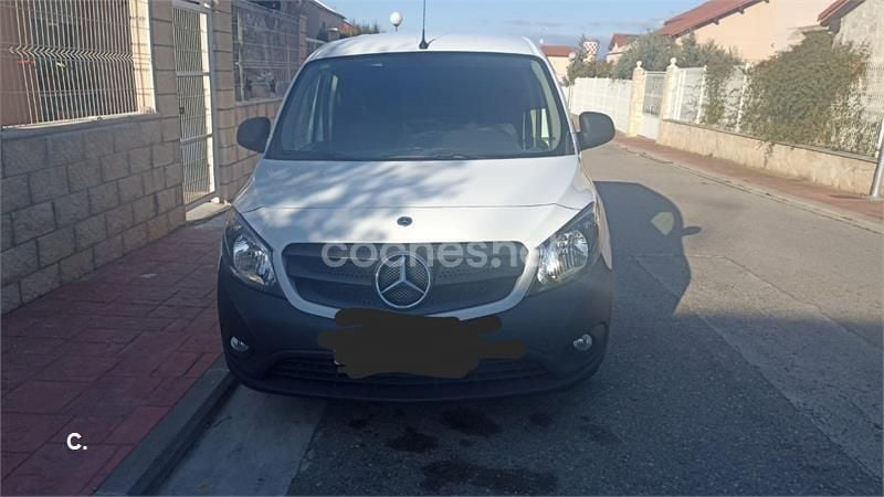 Blanco Usado 2021 Mercedes Citan 109 Familiar | 14.500 € (Un poco caro) - Imagen 1/4