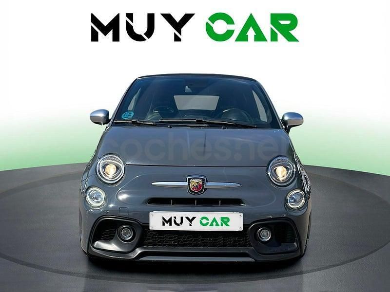 Usado Abarth 595C Turismo 165 CV (121 kW) 2021 Gris / plata Descapotable