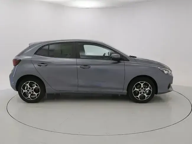 Nuevo MG MG3 Luxury 195 CV (143 kW) 2026 Gris Utilitario