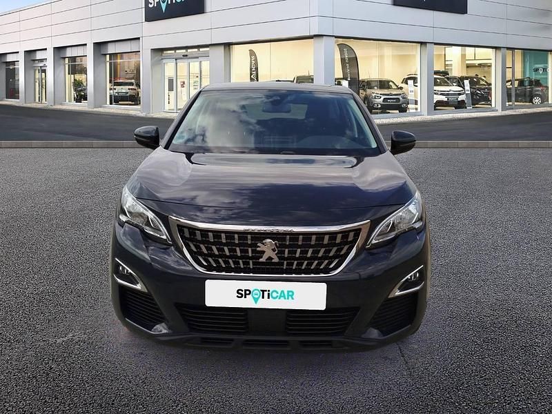 Usado Peugeot 3008 Active 131 CV (96 kW) 2019 Gris SUV