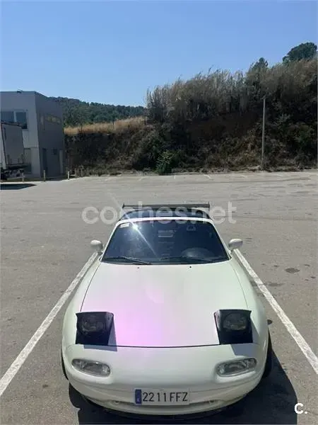 Usado Mazda MX5 115 CV (84 kW) 1990 Blanco Descapotable
