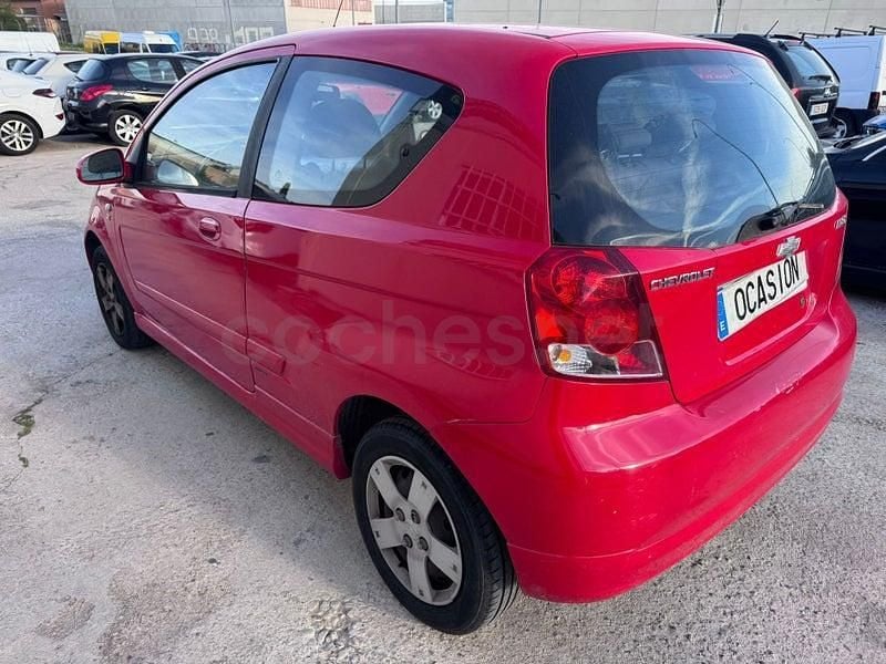Usado Chevrolet Kalos SE 72 CV (52 kW) 2006 Rojo Berlina