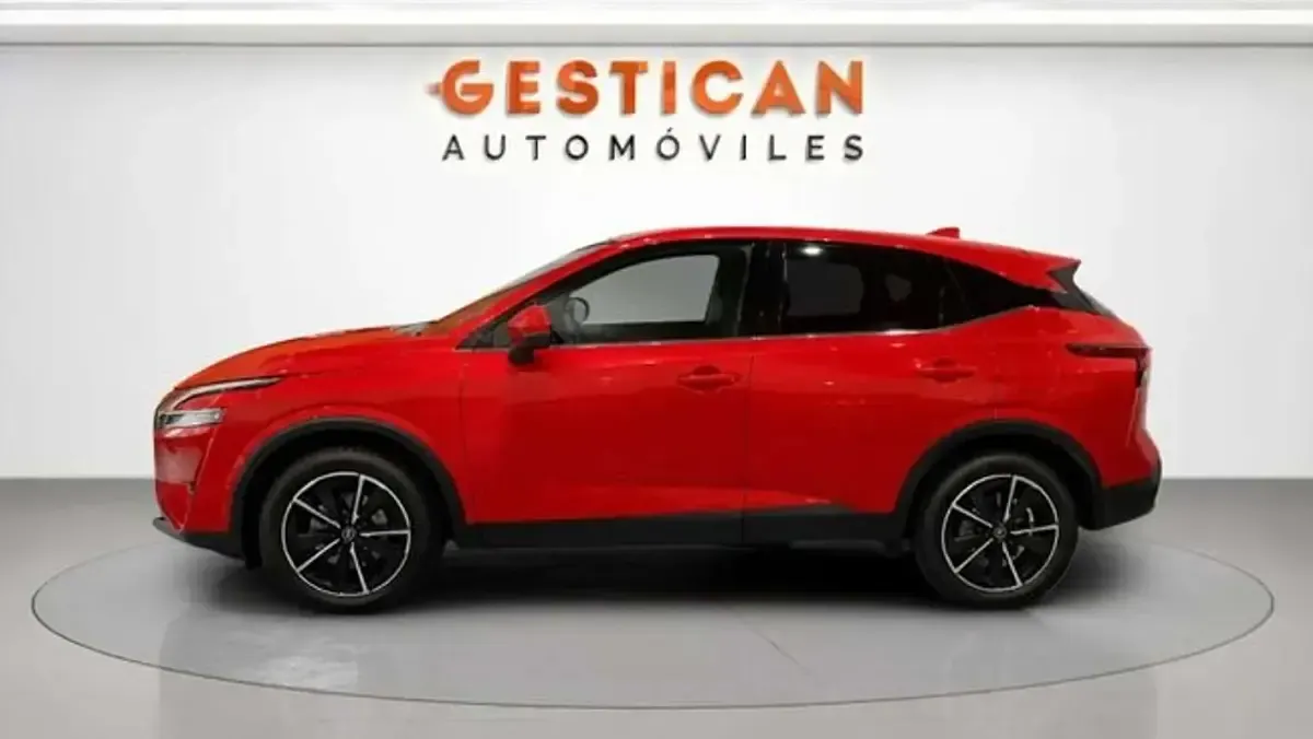 Usado Nissan Qashqai Tekna 158 CV (116 kW) 2024 Rojo SUV