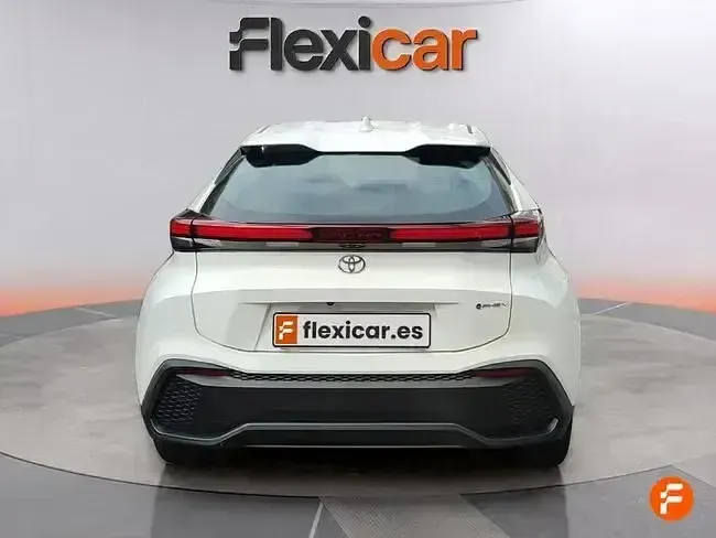 Usado Toyota C-HR Advance 223 CV (164 kW) 2025 Blanco SUV