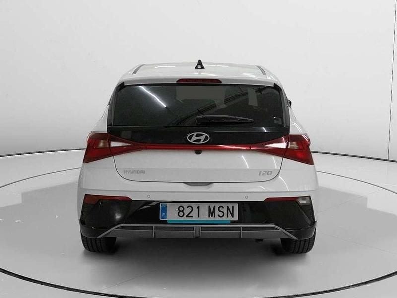 Käytetty Hyundai i20 102 HP (75 kW) 2024 Valkoinen Viistoperä