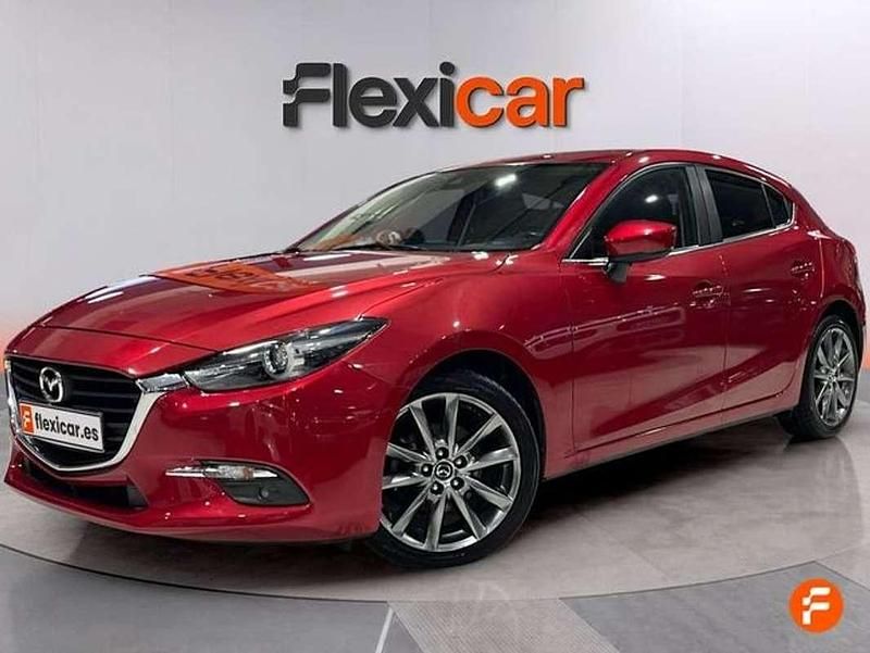 Usado Mazda 3 Style 120 CV (88 kW) 2018 Burdeos Utilitario