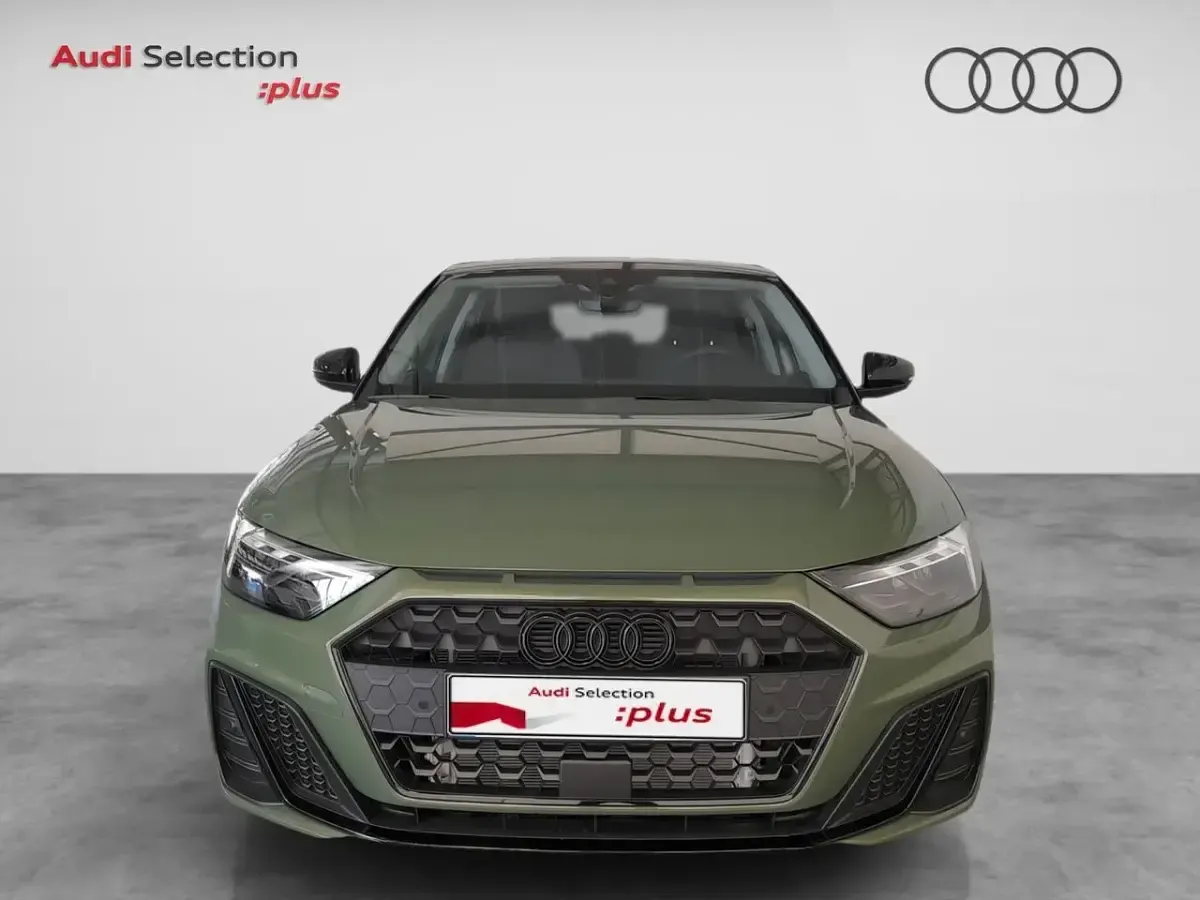 Usado Audi A1 Sportback Black Edition 116 CV (85 kW) 2024 Verde Utilitario
