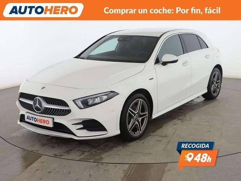 Usado Mercedes A250 AMG line 218 CV (160 kW) 2021 Blanco Berlina