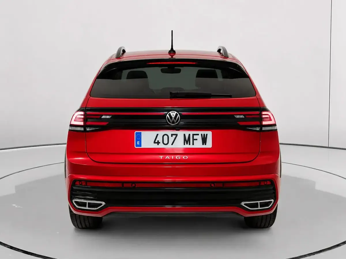 Begagnad VW Taigo R-line 150 HK (110 kW) 2023 Röd SUV