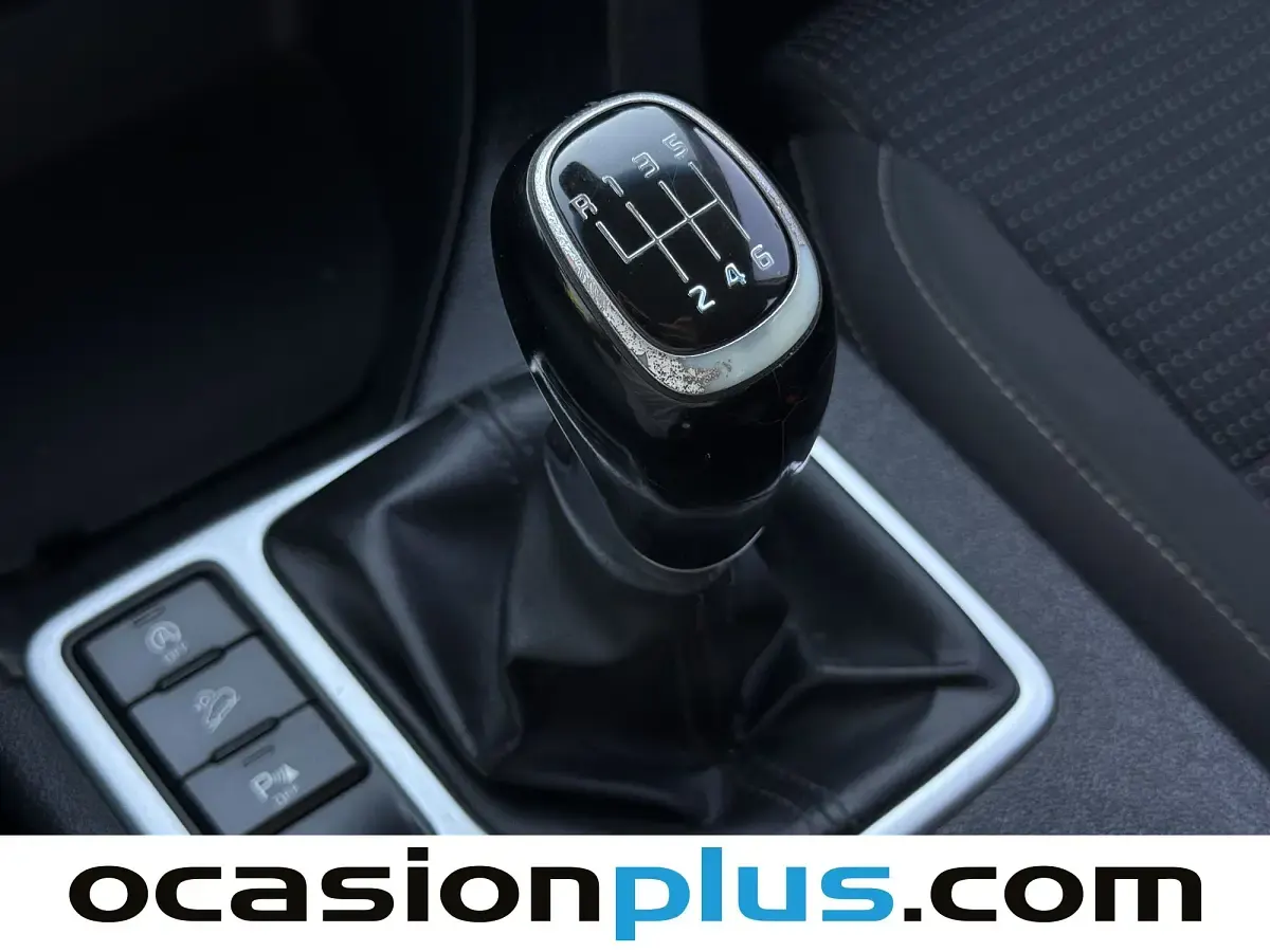 Usado Kia Sportage 115 CV (84 kW) 2017 Blanco SUV